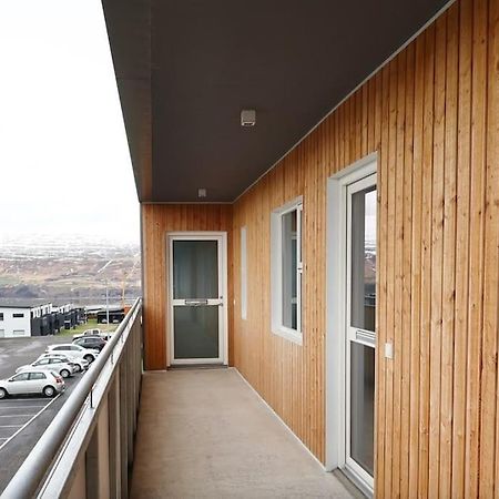 Nice & Cozy Two Bedroom Apartment With A Balcony Akureyri Exterior foto